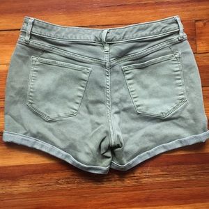 Mossimo Supply Co. Shorts - Olive Green Mid Rise Midi Shorts Mossimo Supply Co. Shorts - Olive Green Mid Rise Midi Shorts